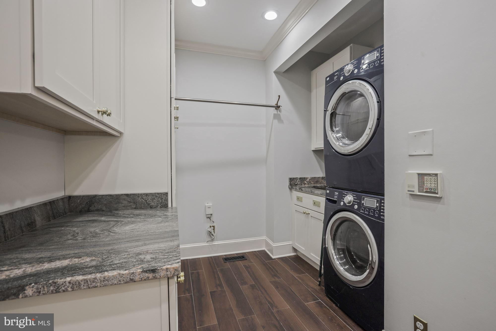 LINGANORE - Residential