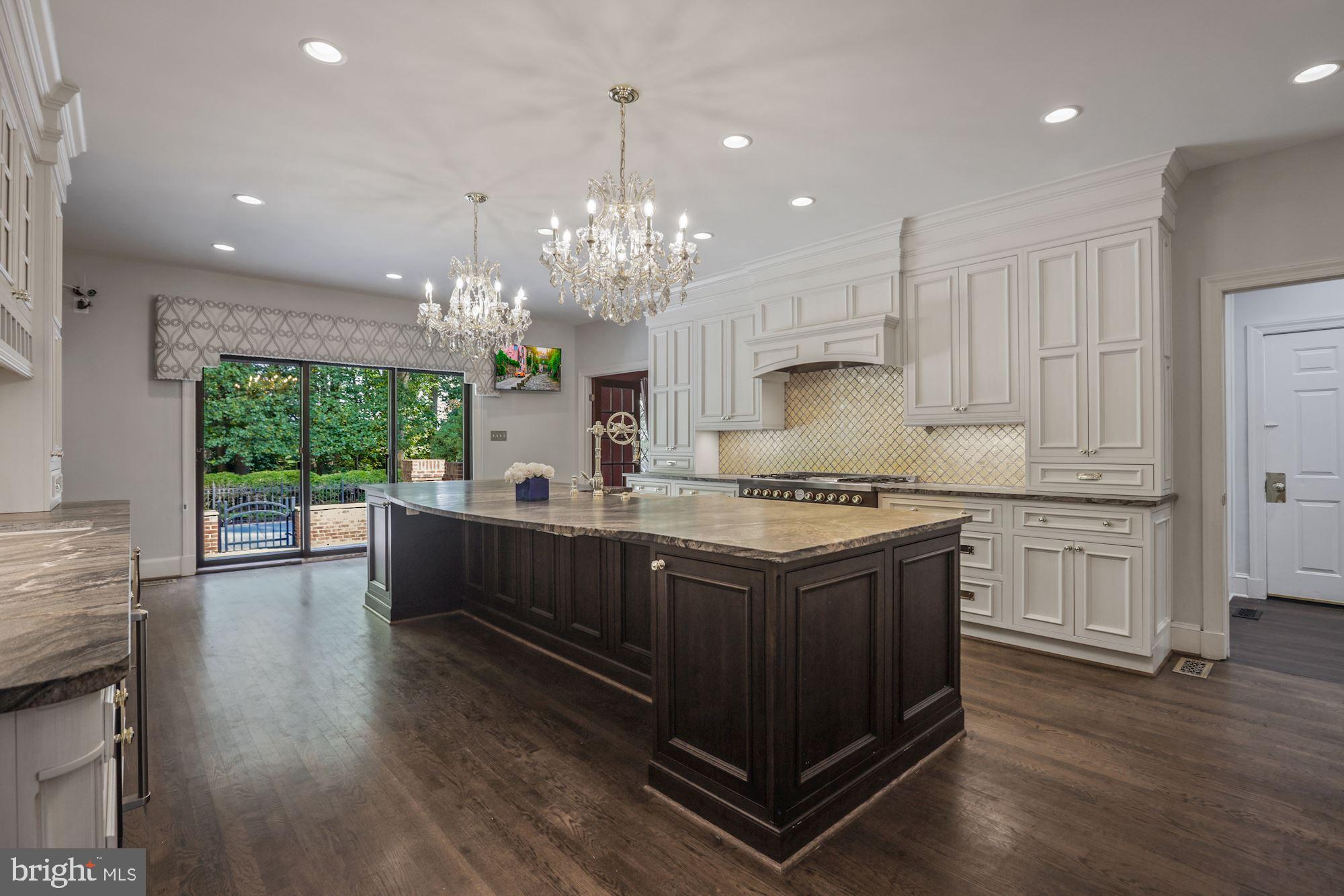 LINGANORE - Residential