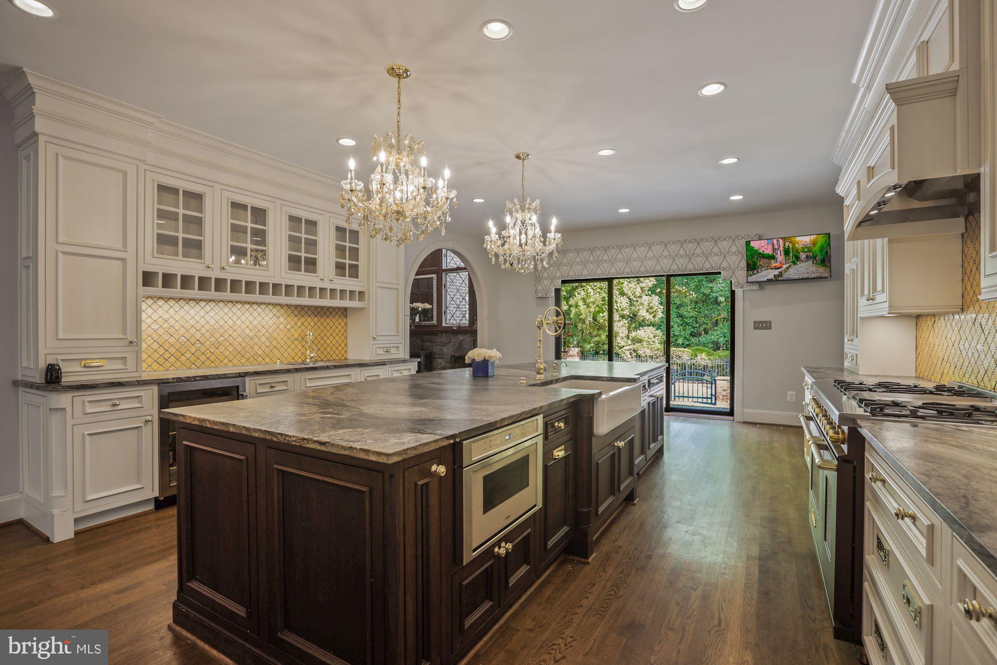 LINGANORE - Residential