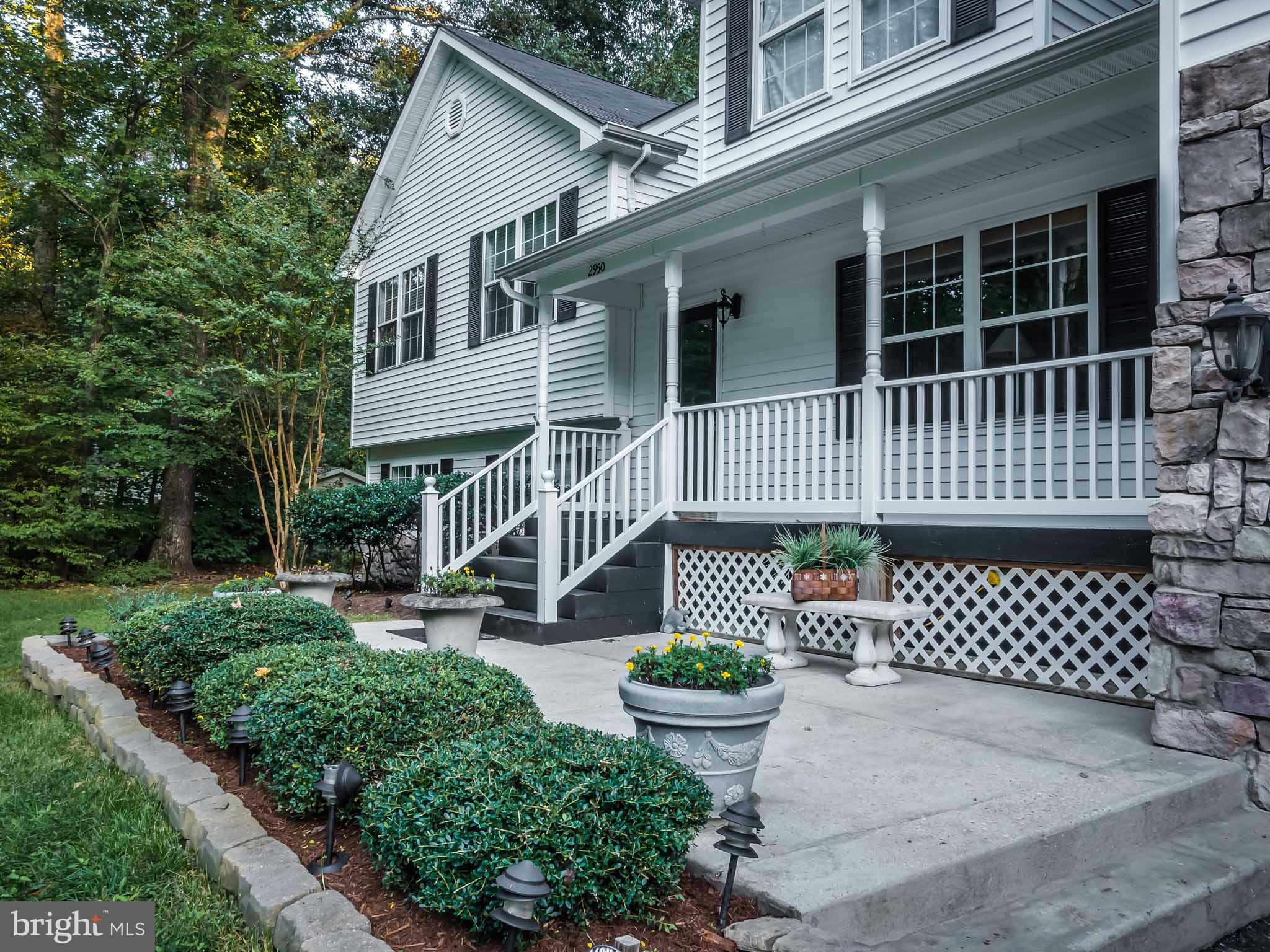 HOLLAND CLIFF SHORES - Residential