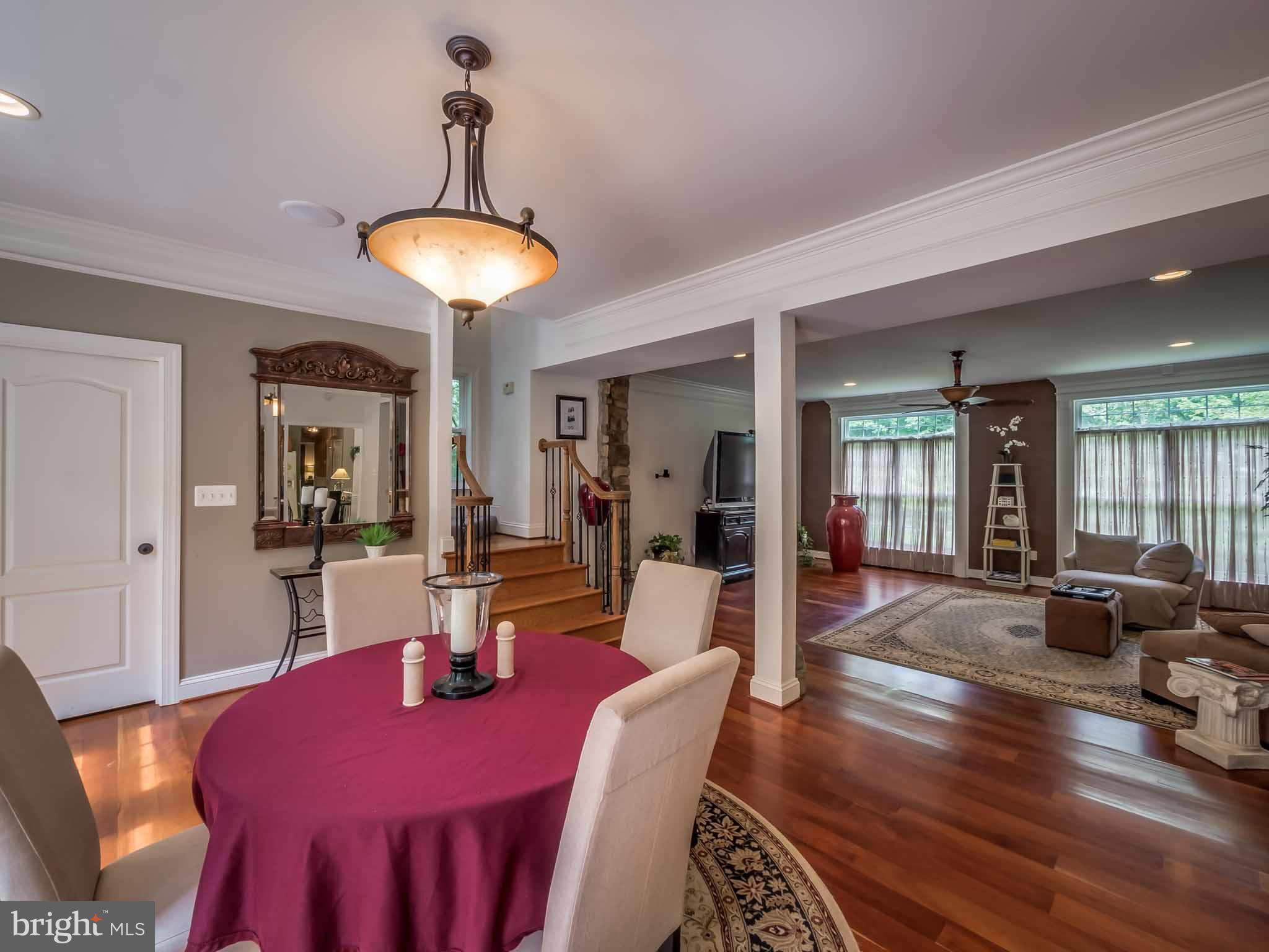 HOLLAND CLIFF SHORES - Residential