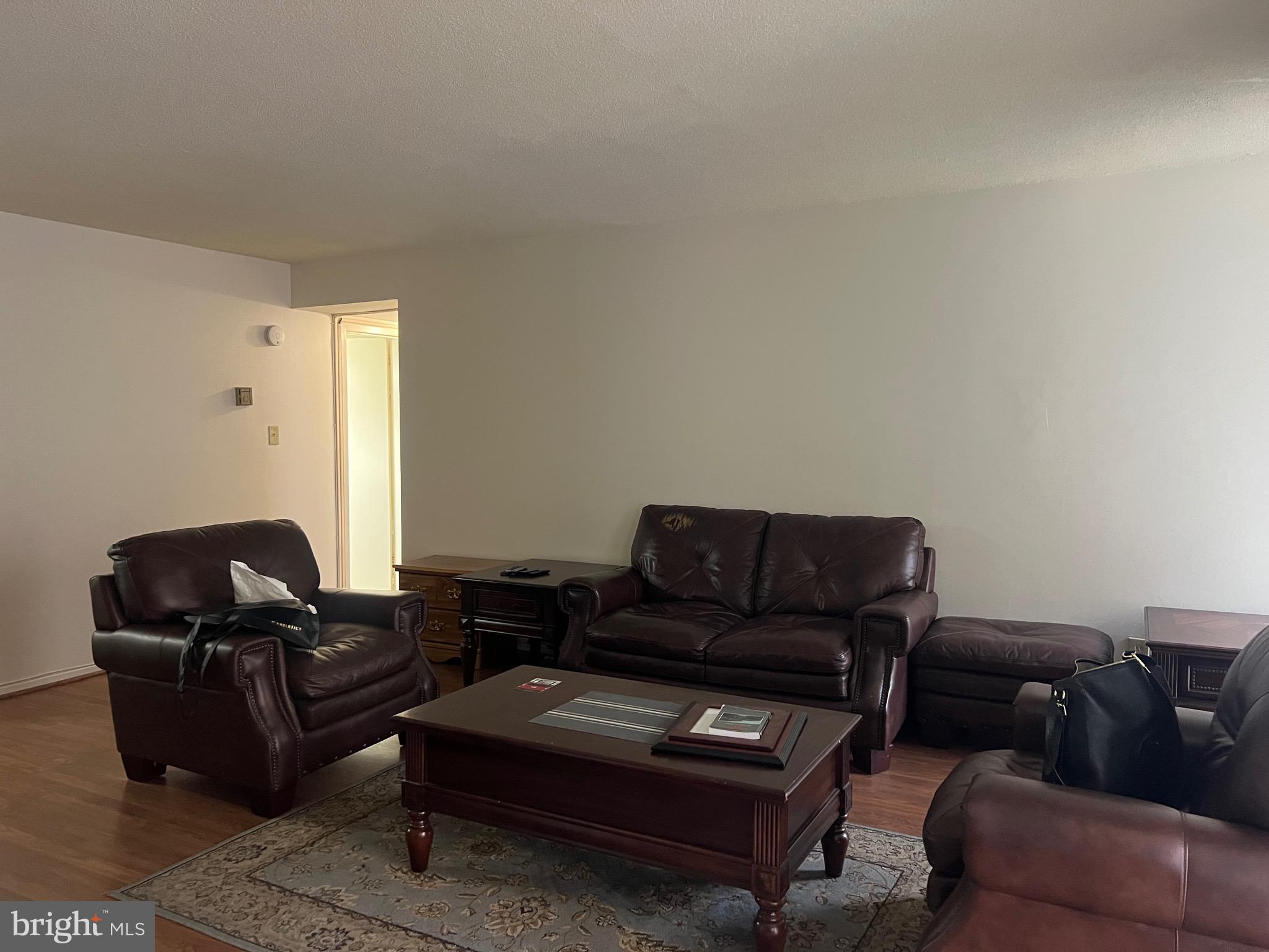 PRESIDENTIAL - Residential