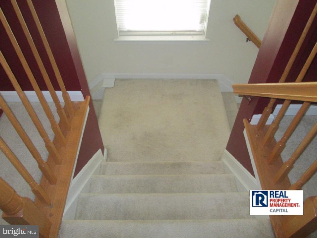 PERRYWOOD - Residential Lease