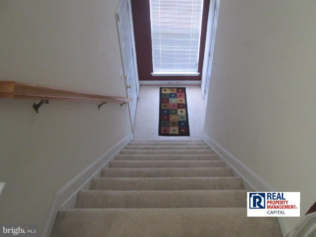 PERRYWOOD - Residential Lease