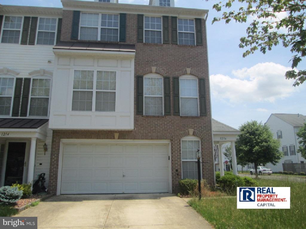 PERRYWOOD - Residential Lease