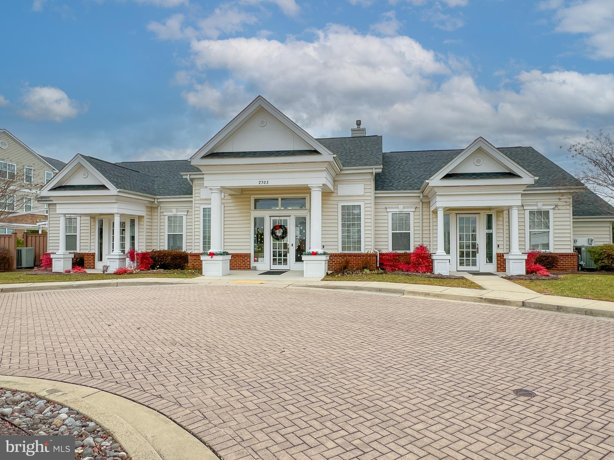 CARROLLS CREEK - Residential