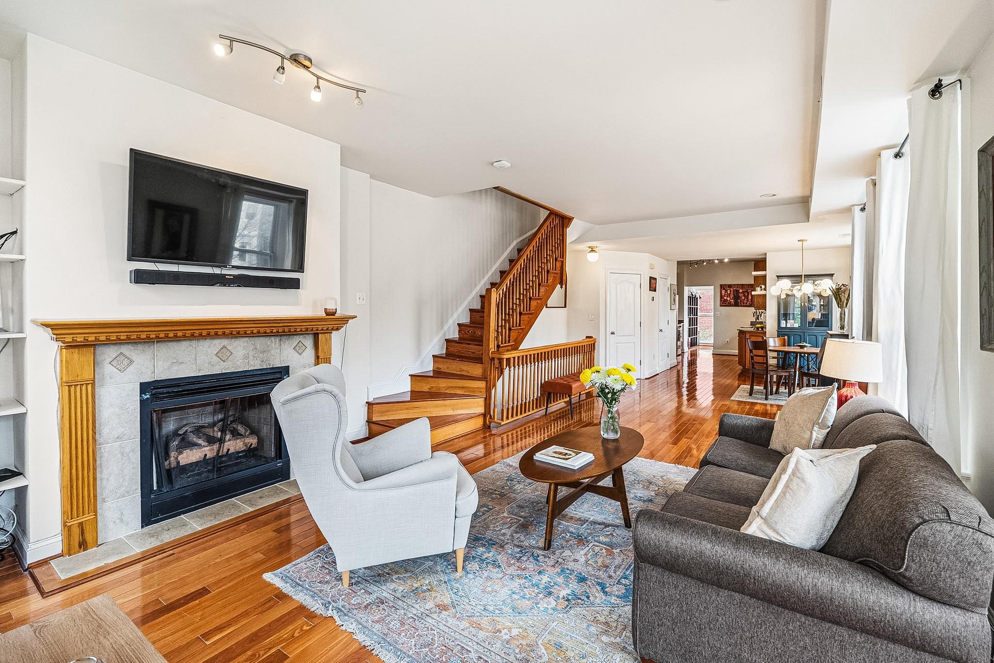 3600 10TH STREET NW B