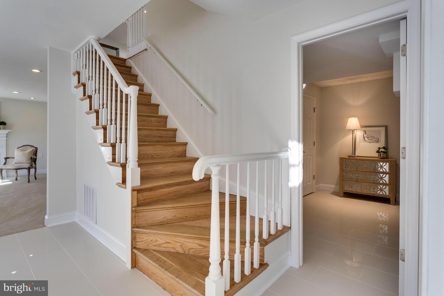 SLEEPY HOLLOW WOODS - Residential