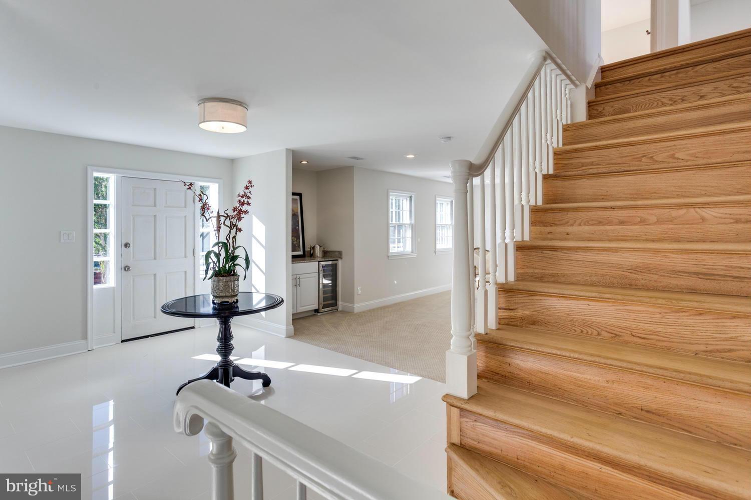 SLEEPY HOLLOW WOODS - Residential