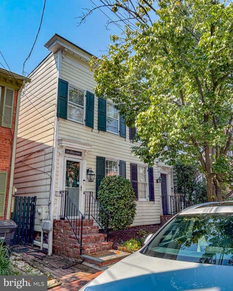 Photo of 508 Gibbon Street, ALEXANDRIA, VA 22314 (MLS # VAAX2065238)