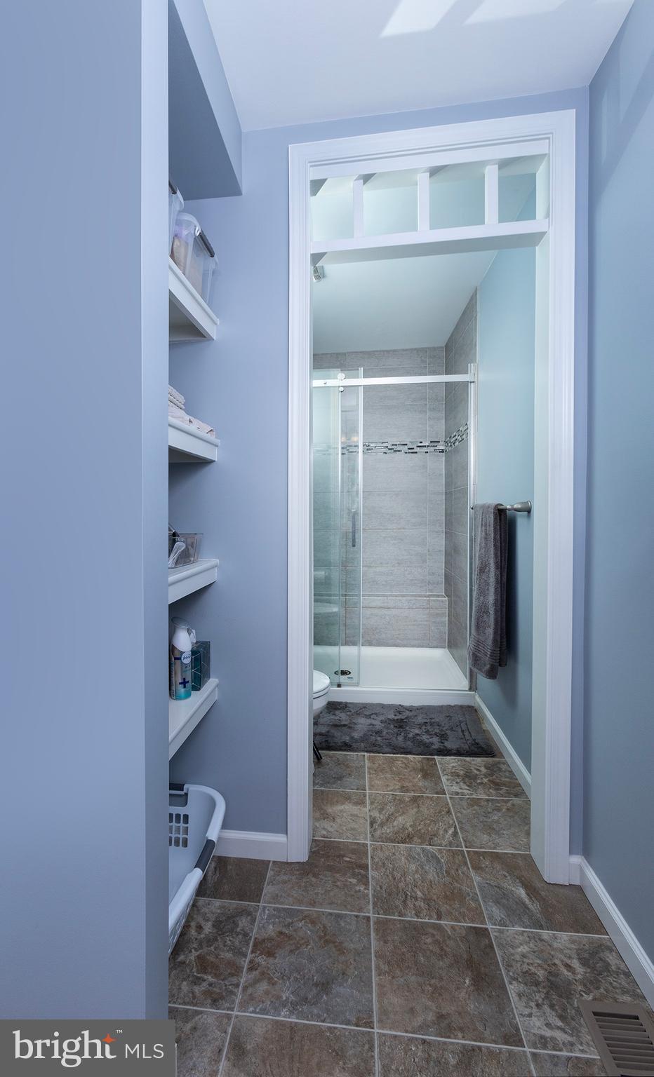 ORCHARD GLEN - Residential