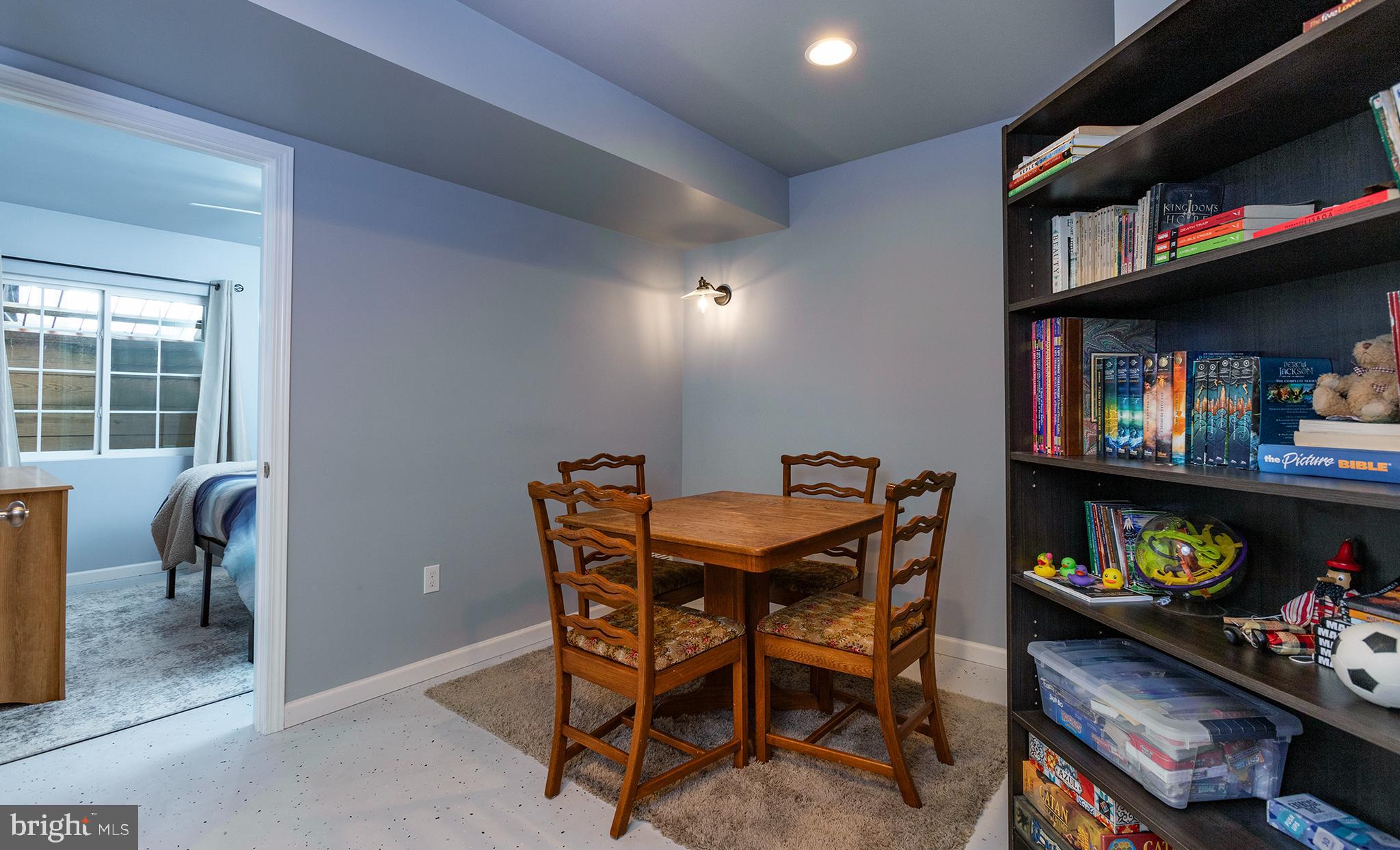 ORCHARD GLEN - Residential