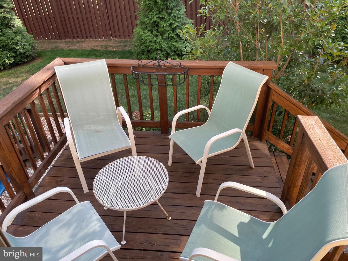 MONTGOMERY GLEN - Residential Lease