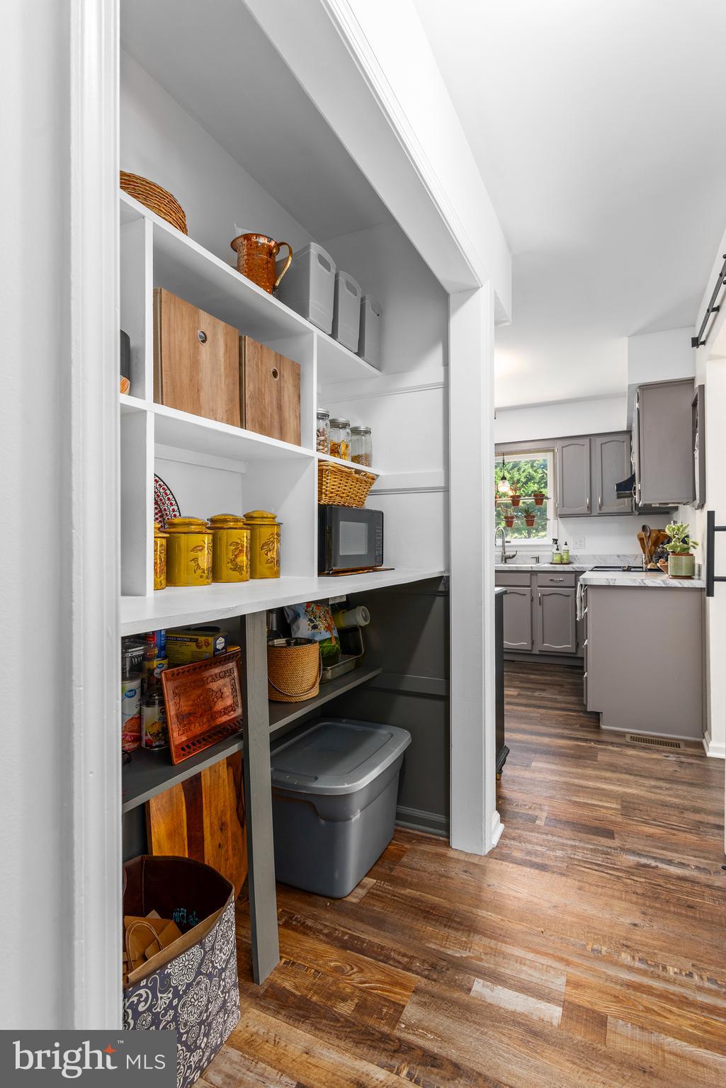 ACADEMY HILLS - Residential