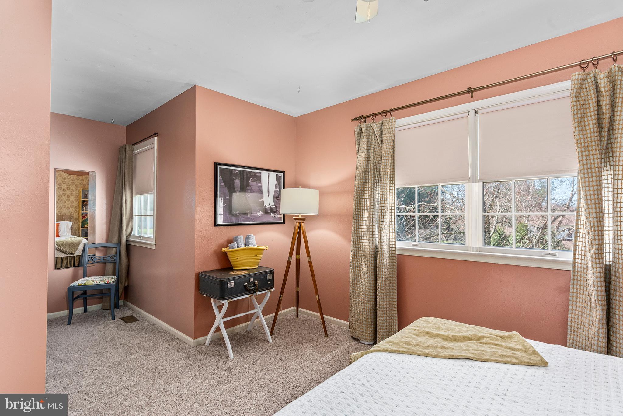 ACADEMY HILLS - Residential