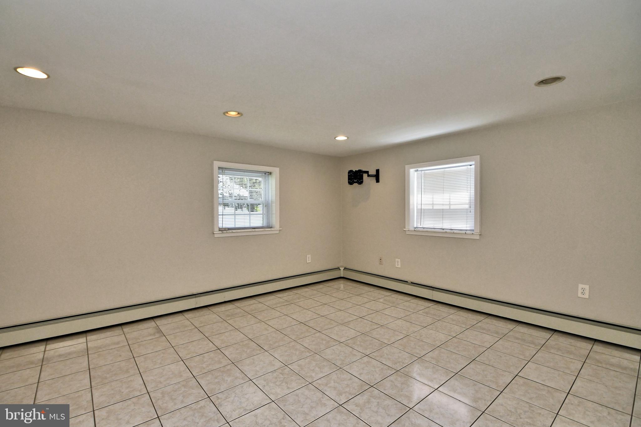 CANNON RUN - Residential Lease