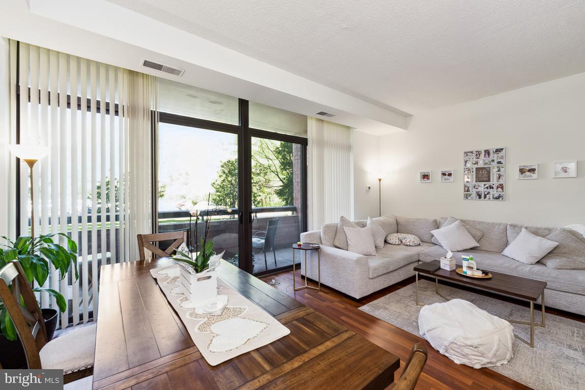 RENAISSANCE - Residential