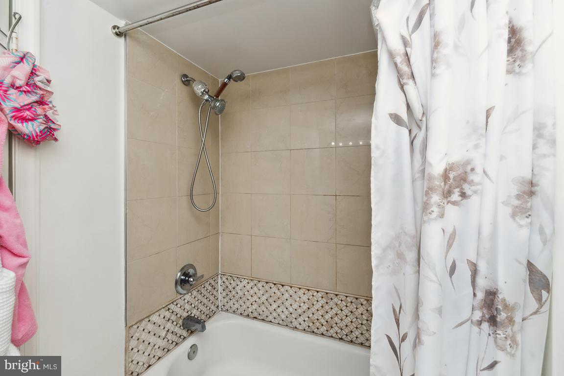 RENAISSANCE - Residential