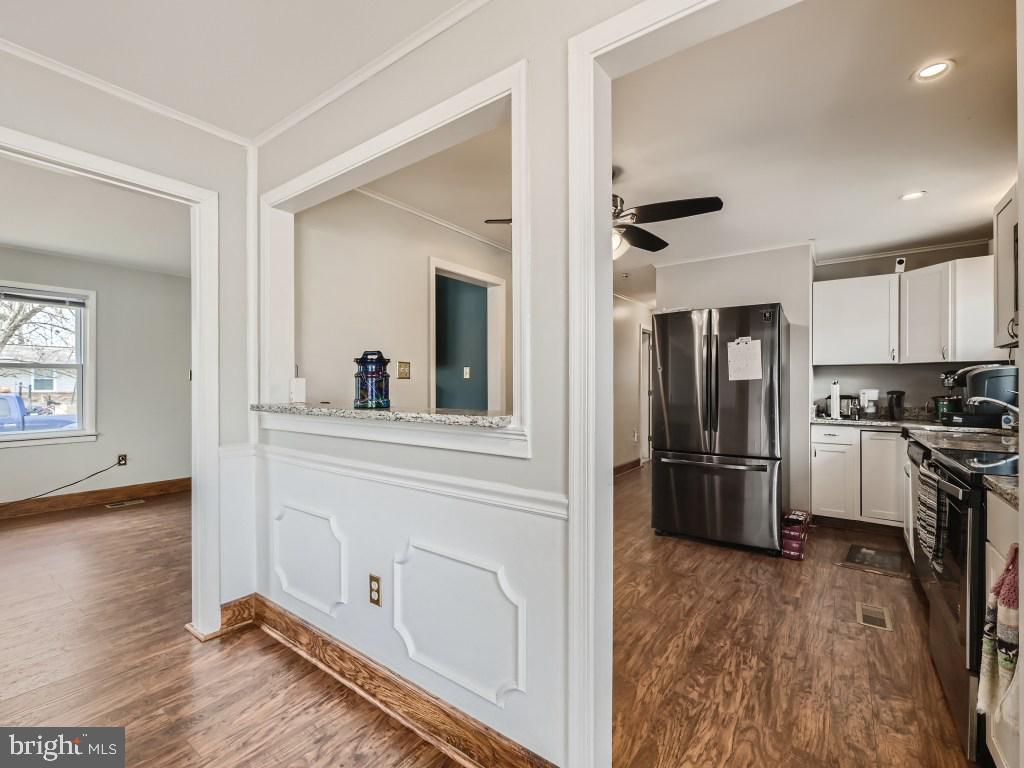 FRANKLIN MANOR - Residential