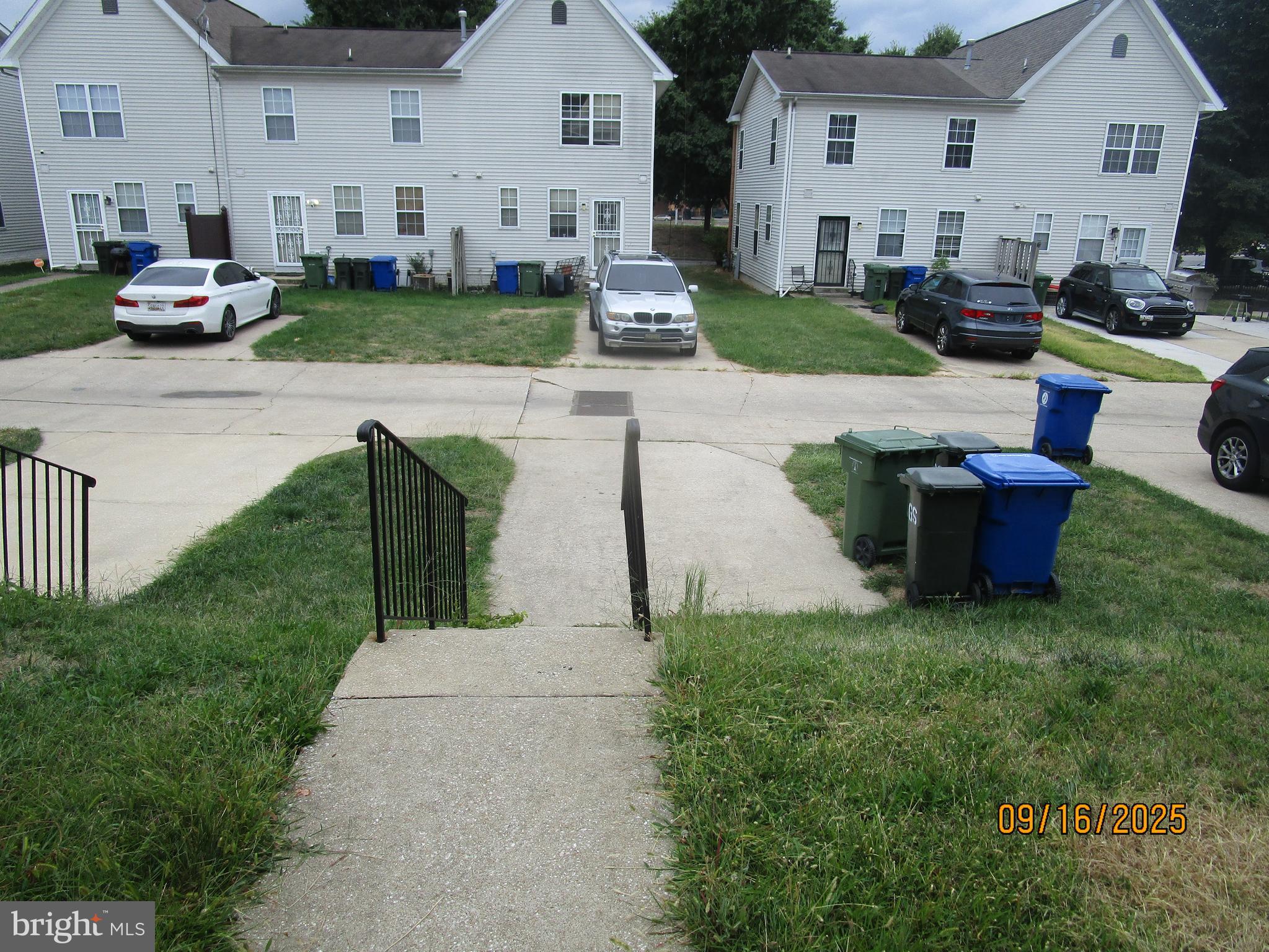 HERITAGE CROSSING - Residential