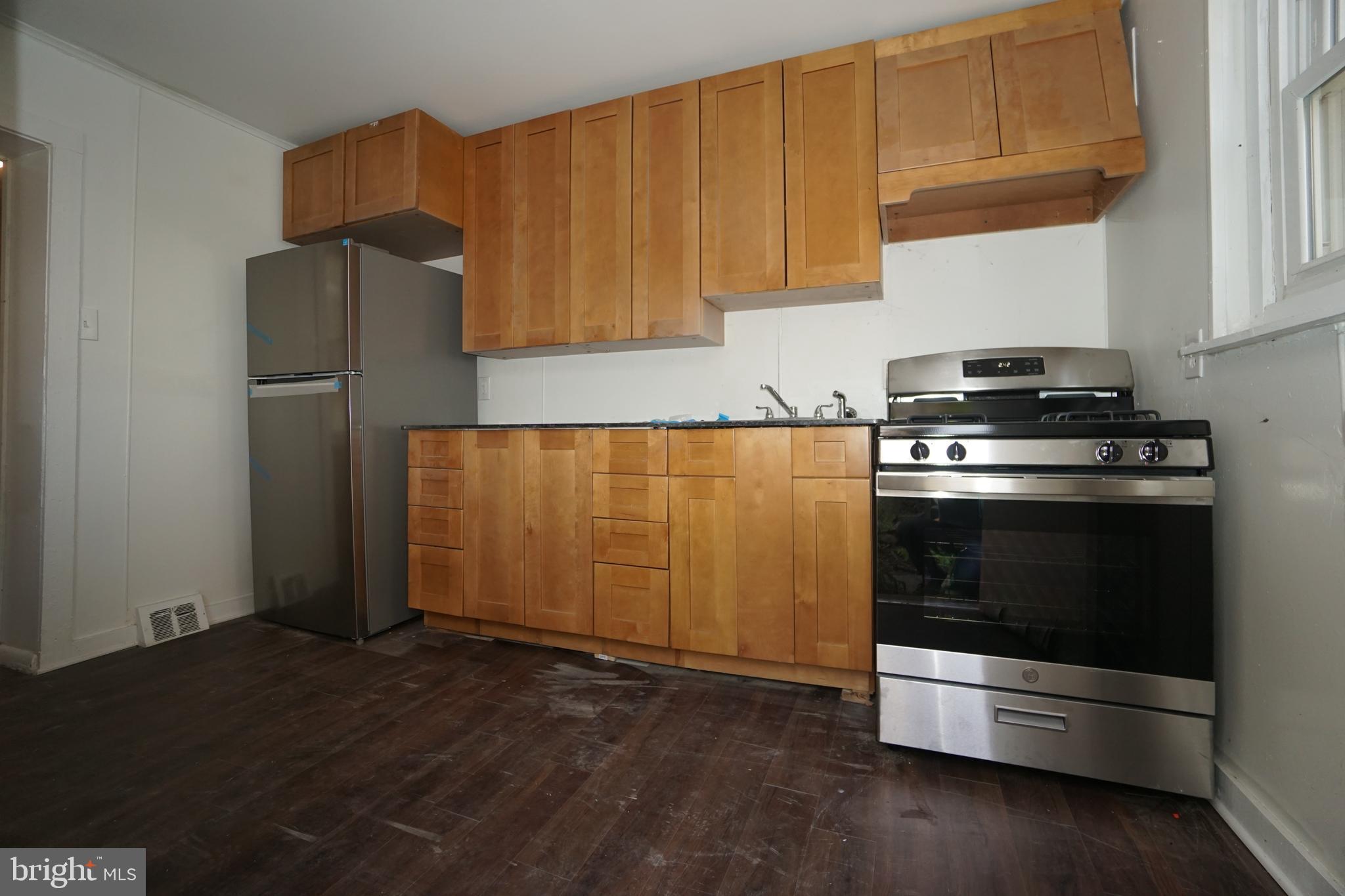 KENSINGTON - Residential Lease