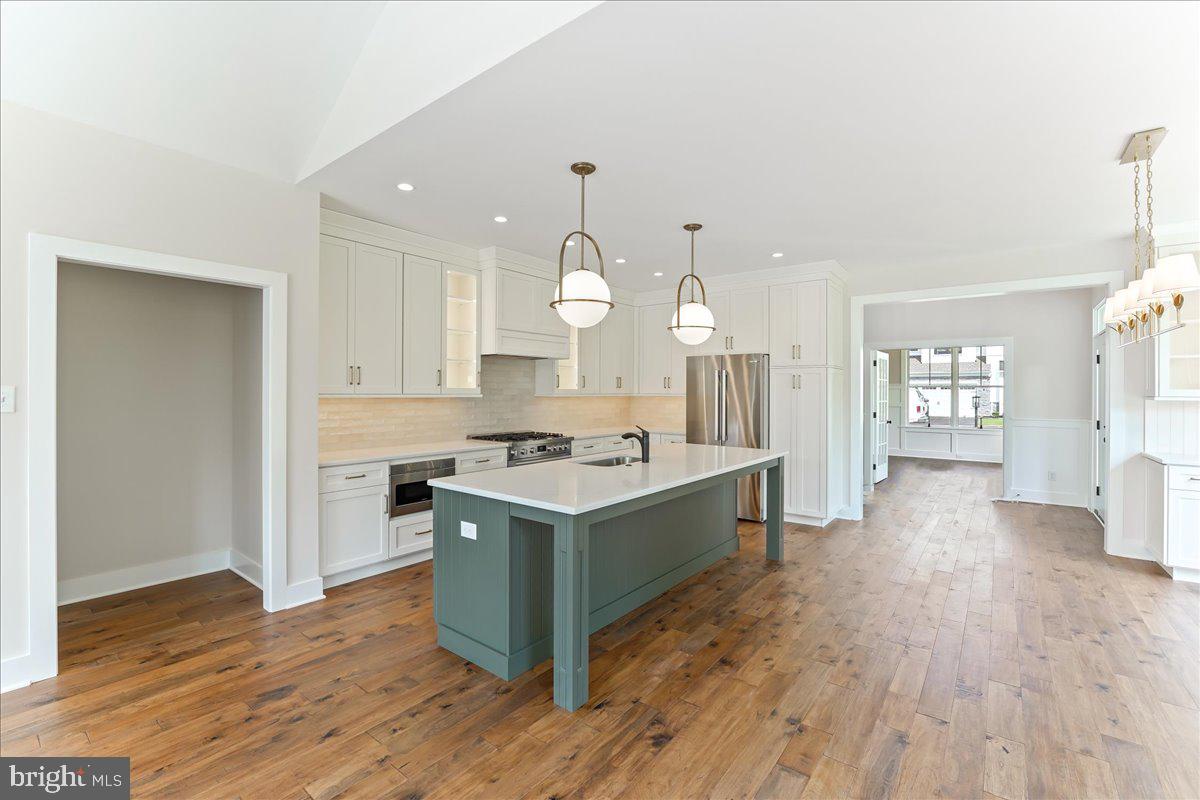 SAWMILL COURT - Residential