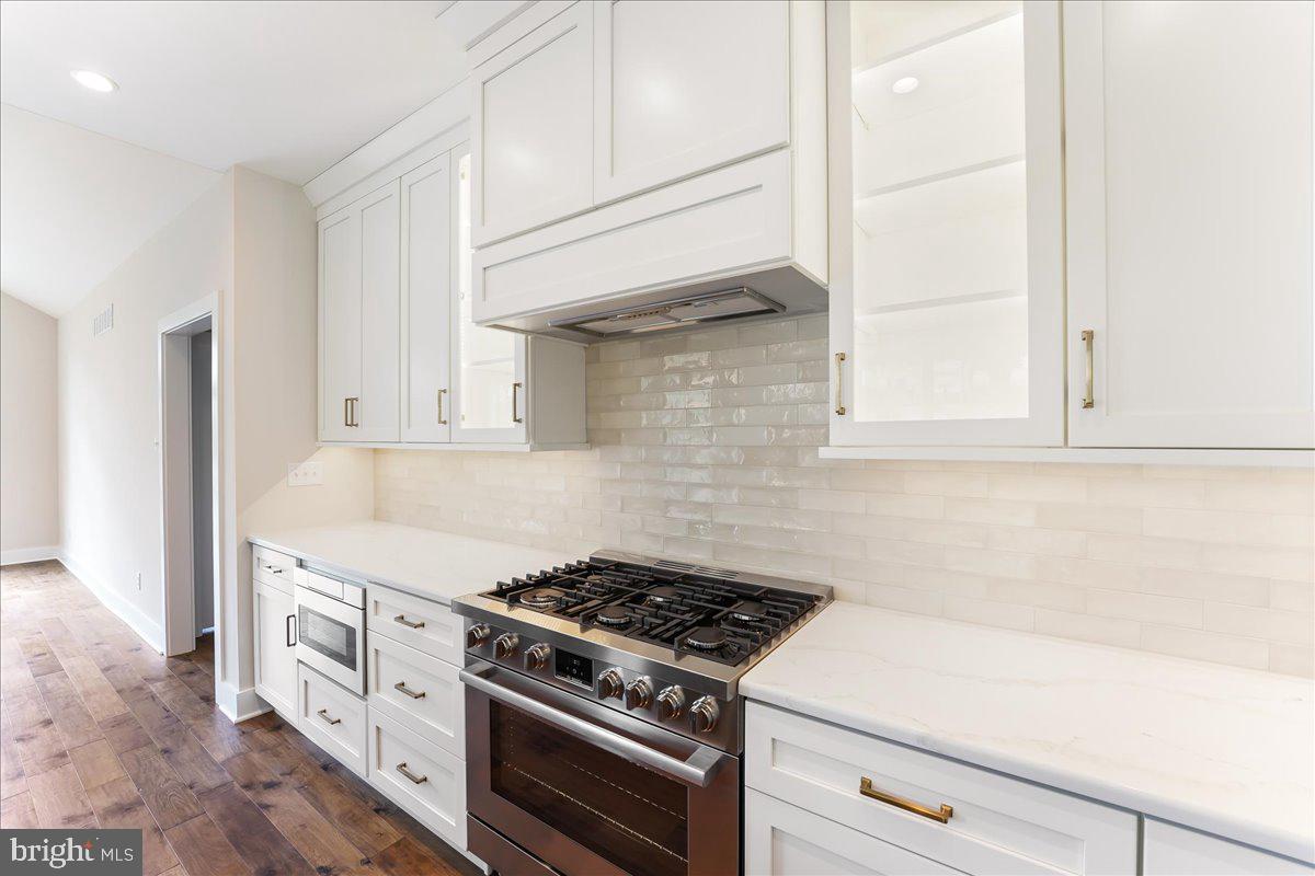 SAWMILL COURT - Residential