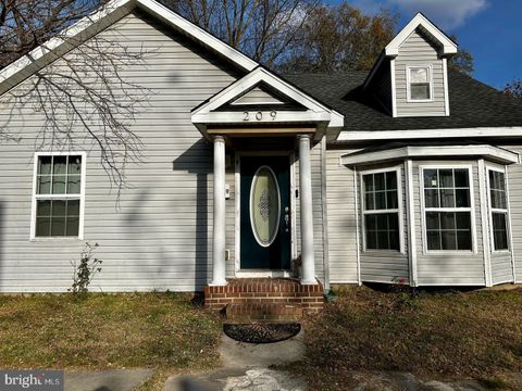 Photo of 209 N Conwell St, SEAFORD, DE 19973 (MLS # DESU2101738)