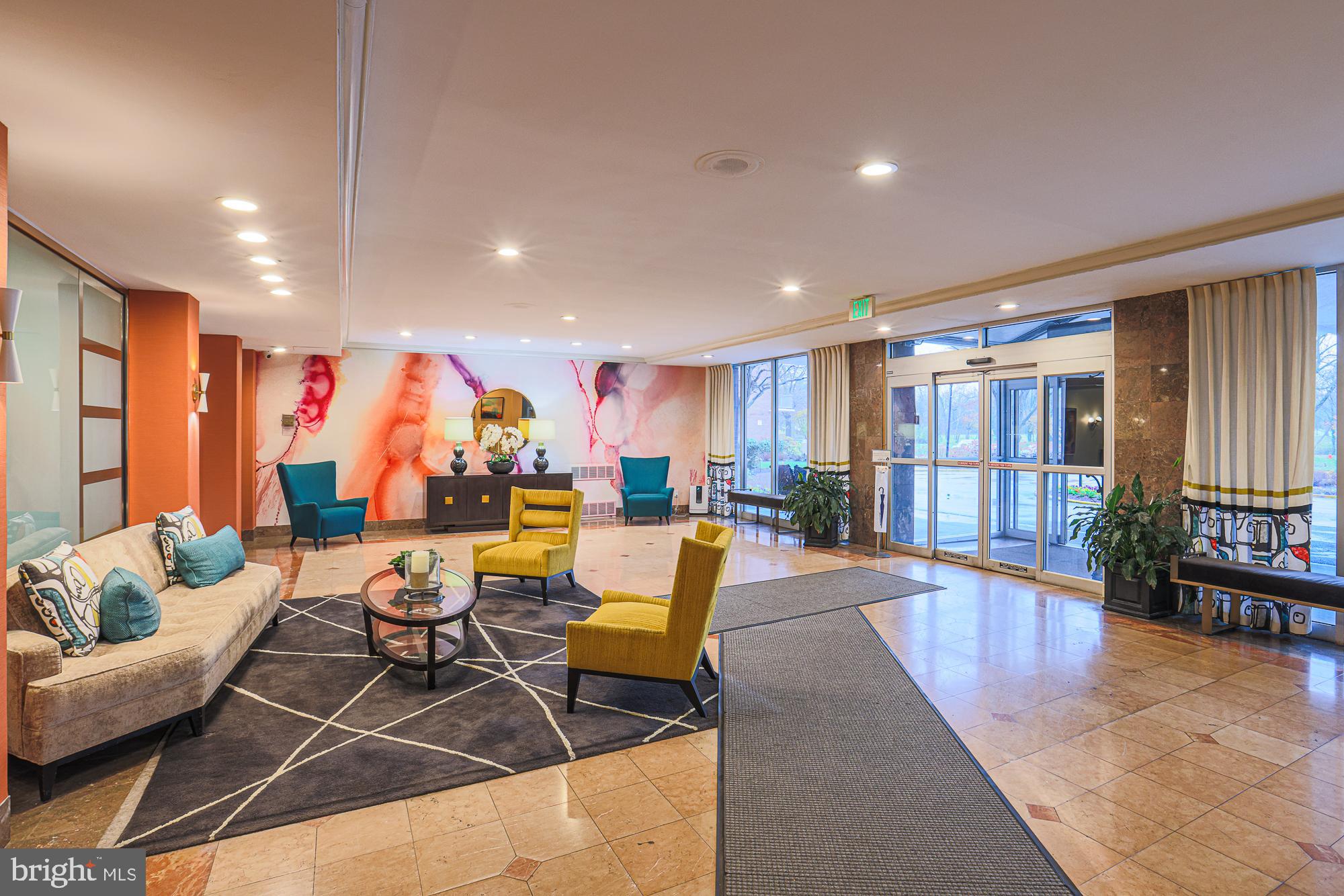 ELEVEN SLADE - Residential