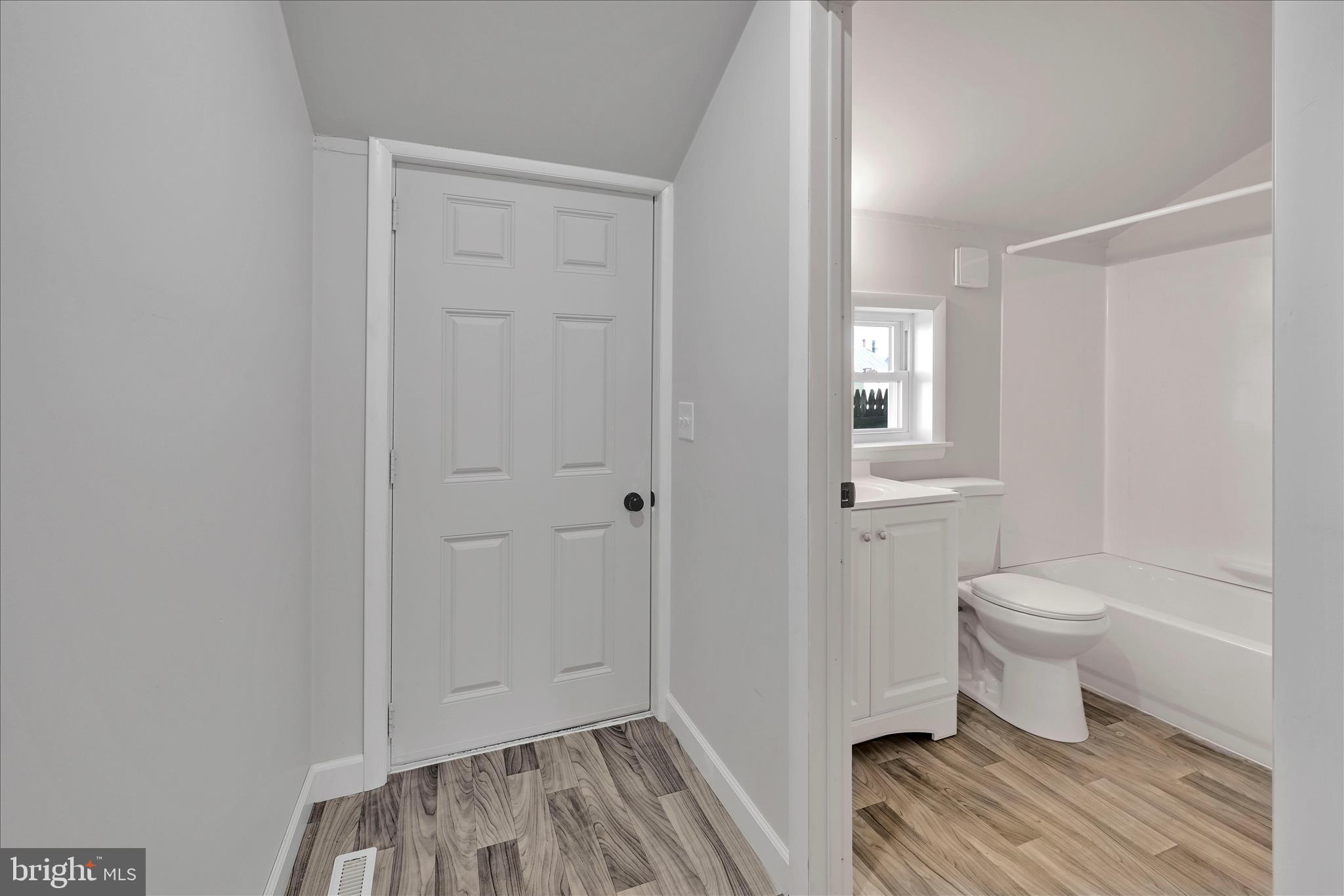 LEBANON - Residential