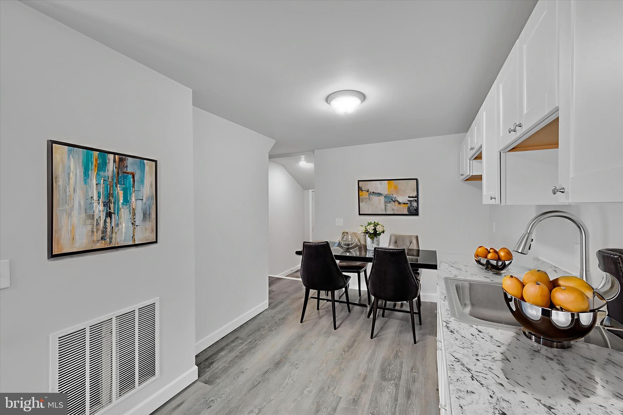 1619 1/2 1/2 CENTER 1/2