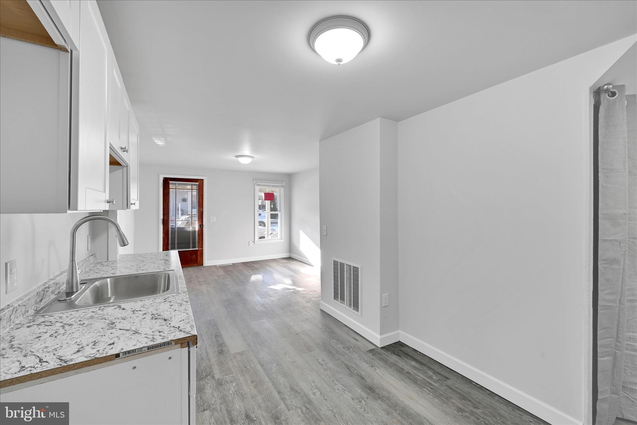 LEBANON - Residential