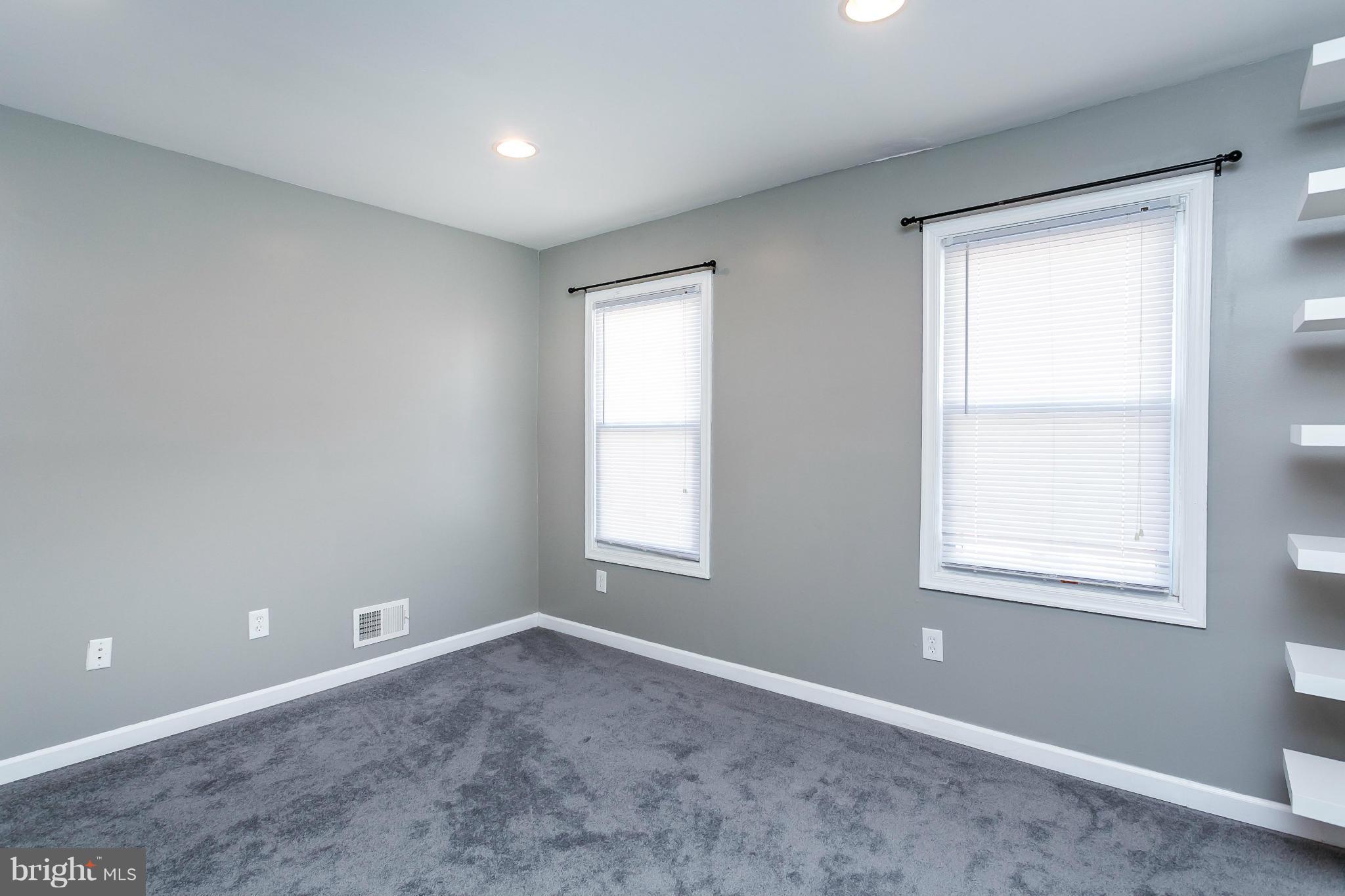 HAMPDEN HISTORIC DISTRICT - Residential