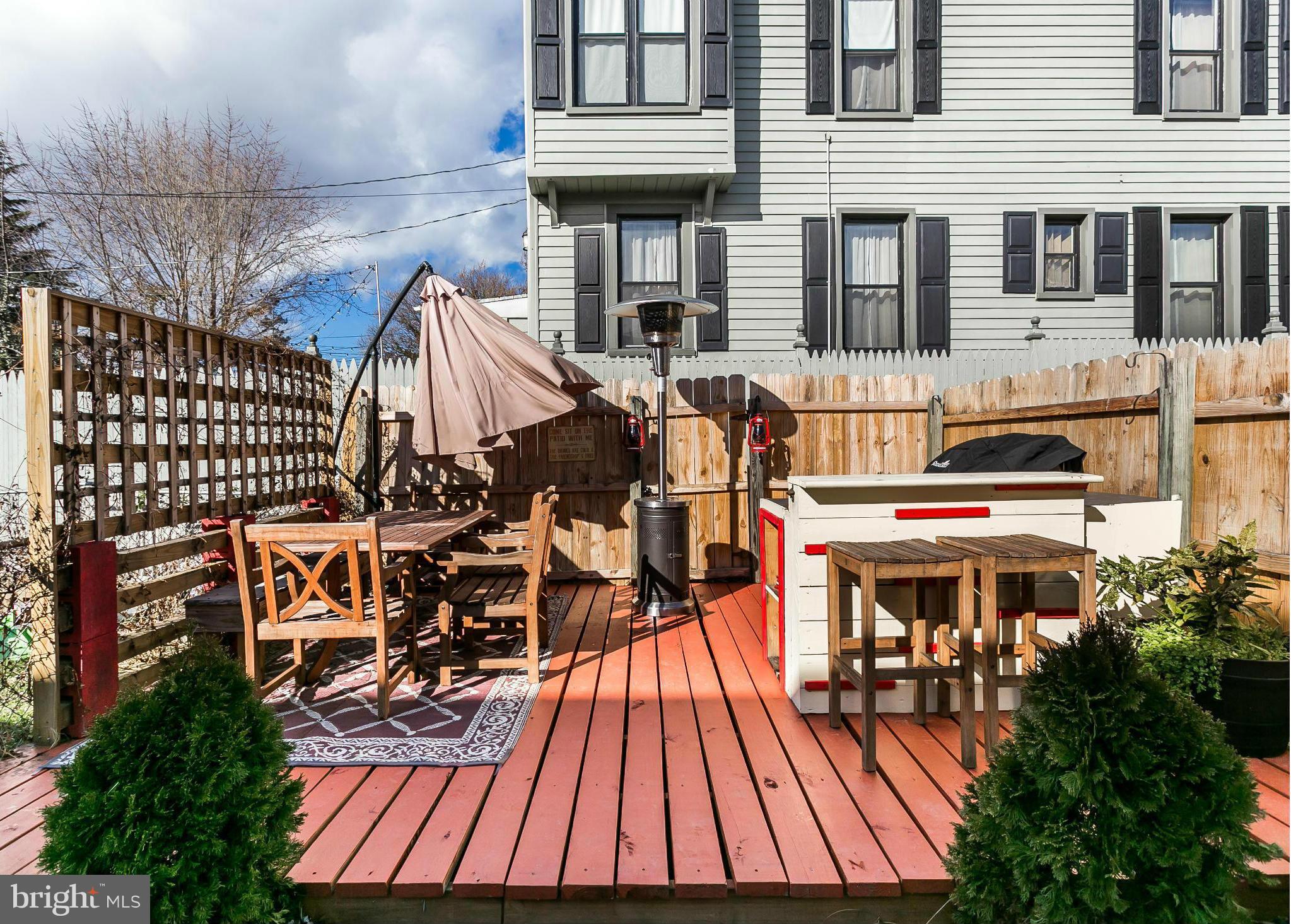 HAMPDEN HISTORIC DISTRICT - Residential