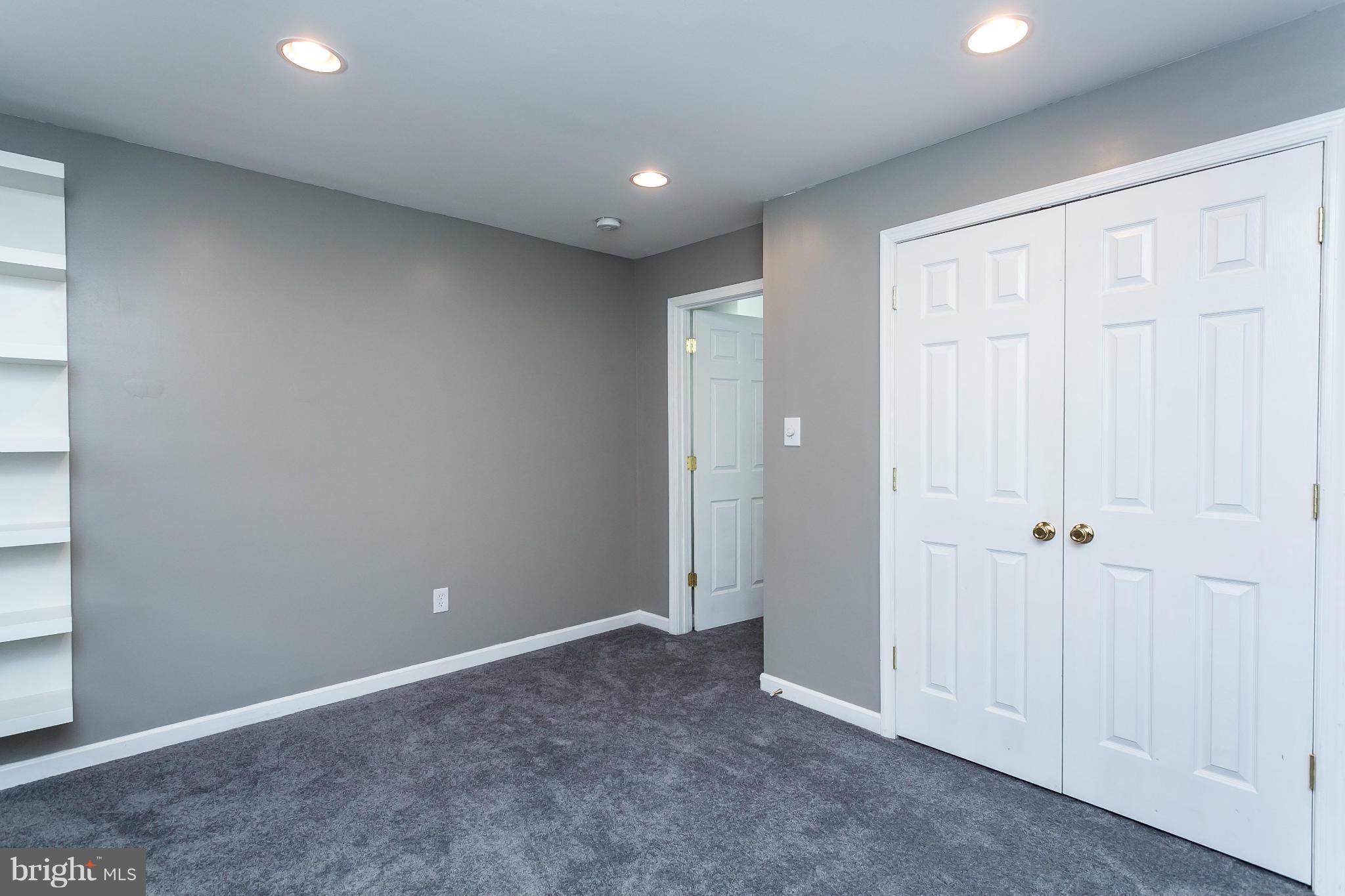 HAMPDEN HISTORIC DISTRICT - Residential