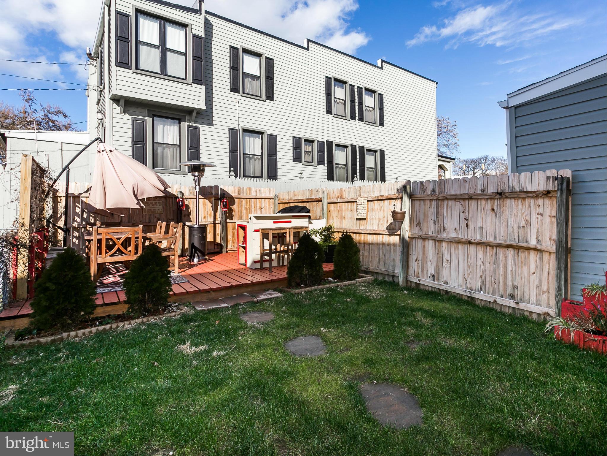 HAMPDEN HISTORIC DISTRICT - Residential