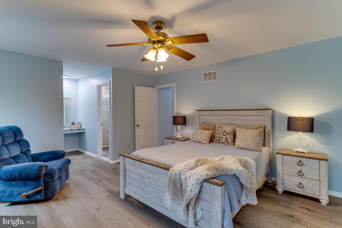 ACORN VILLAGE - Residential