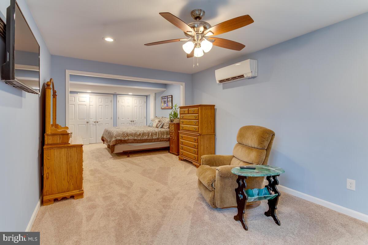 ACORN VILLAGE - Residential