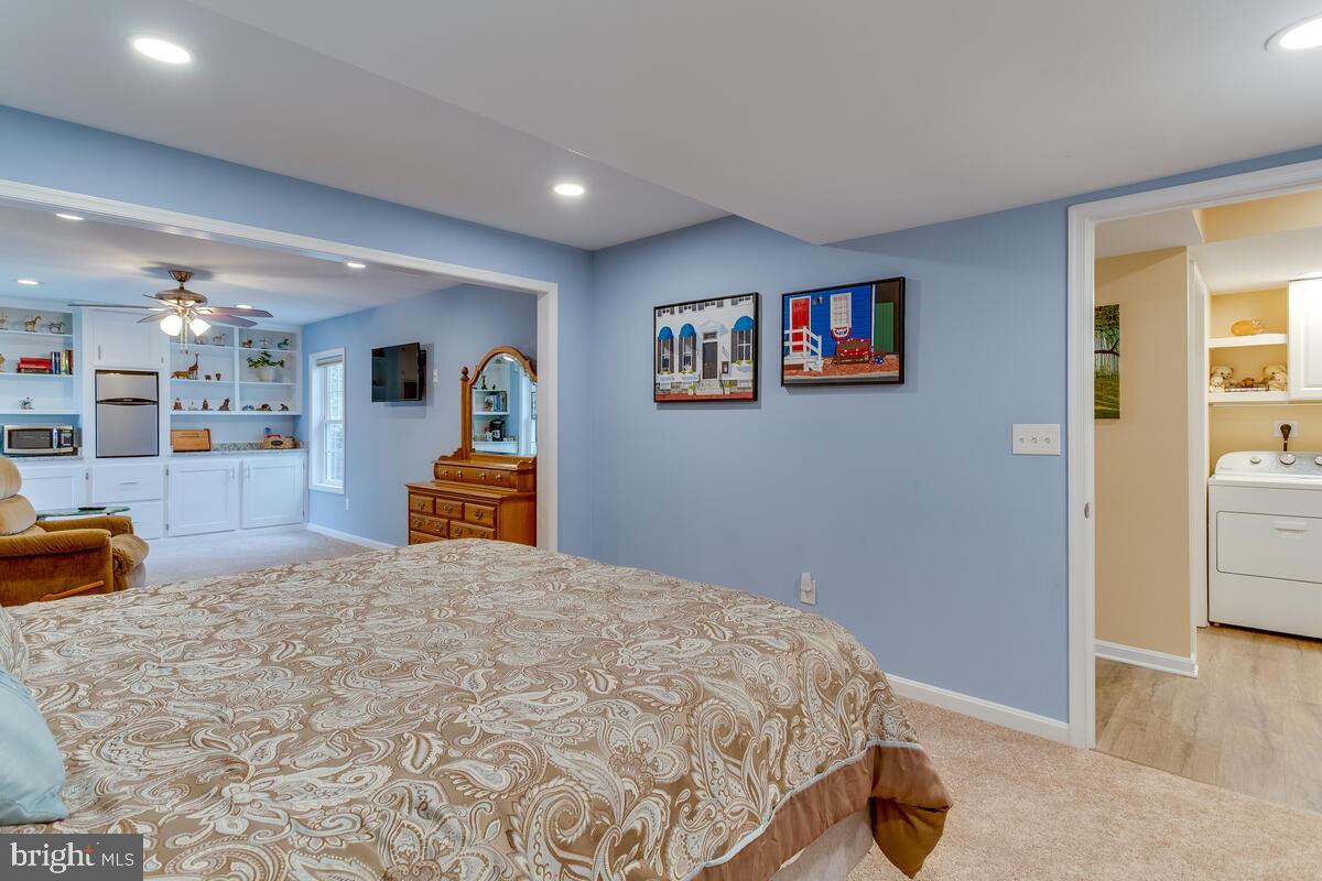 ACORN VILLAGE - Residential