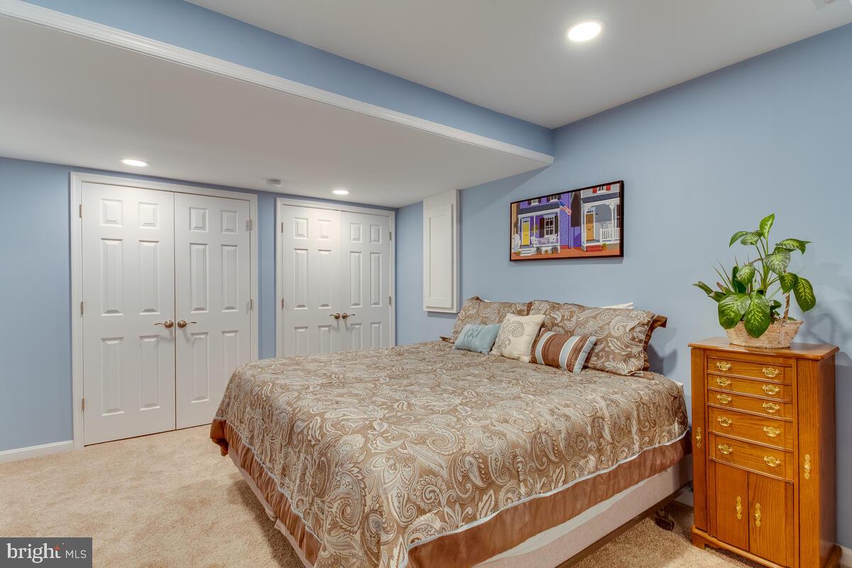 ACORN VILLAGE - Residential