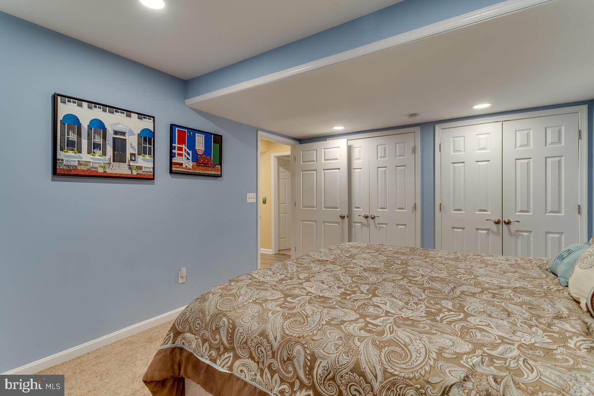 ACORN VILLAGE - Residential