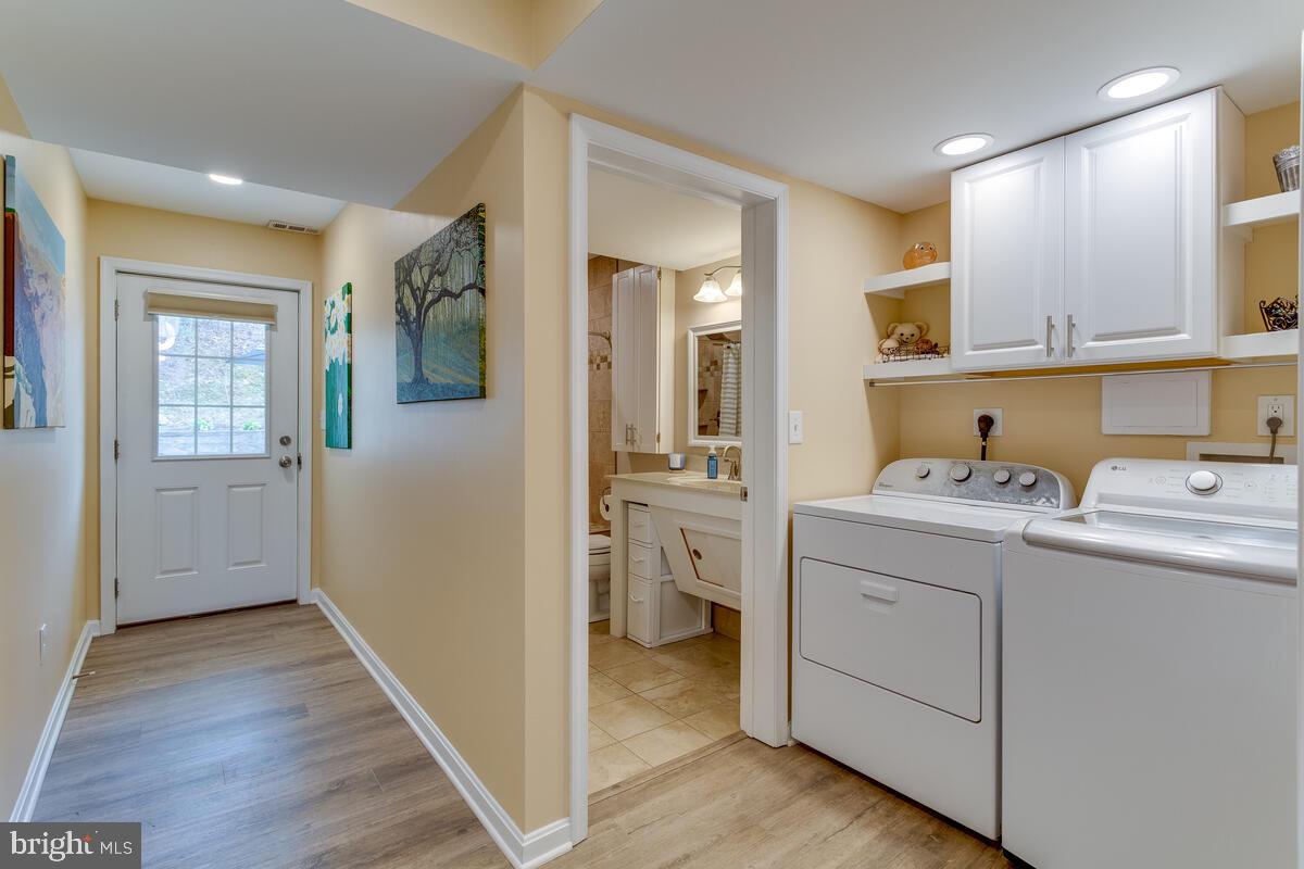 ACORN VILLAGE - Residential