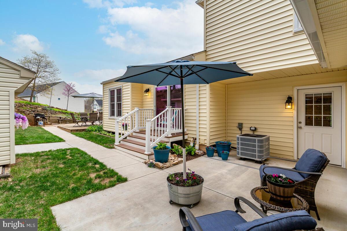 ACORN VILLAGE - Residential