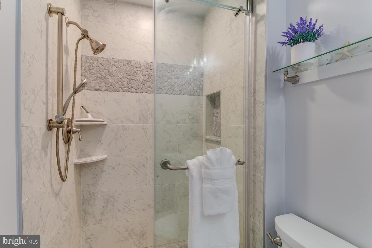 ACORN VILLAGE - Residential