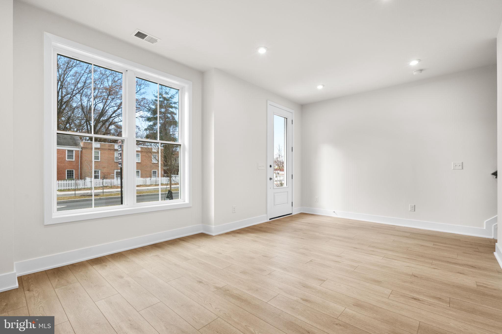 ASHBERRY - Residential