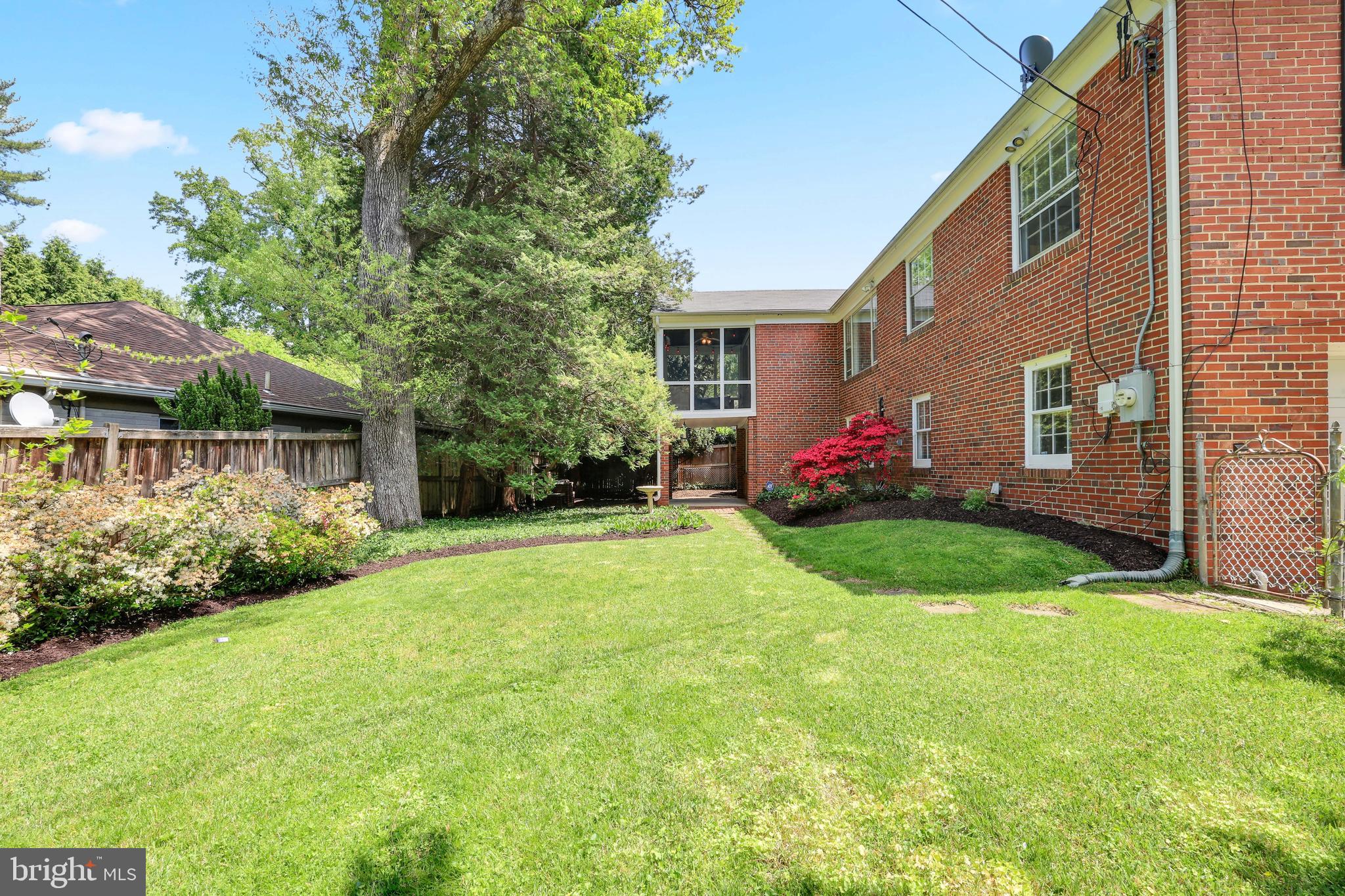 CHEVY CHASE - Residential