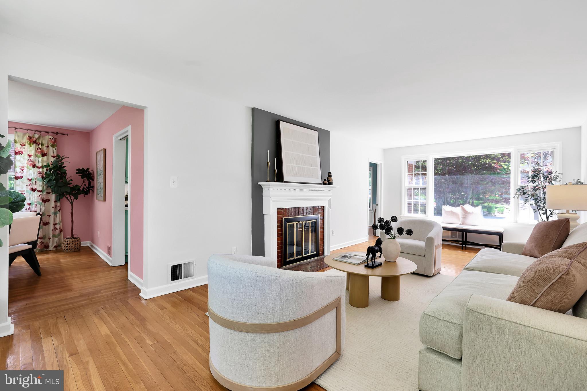 CHEVY CHASE - Residential