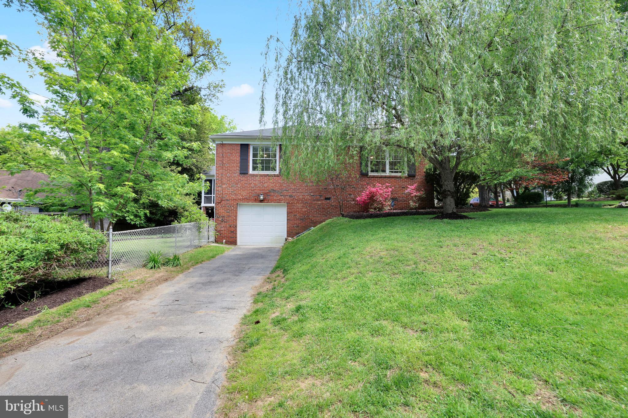 CHEVY CHASE - Residential