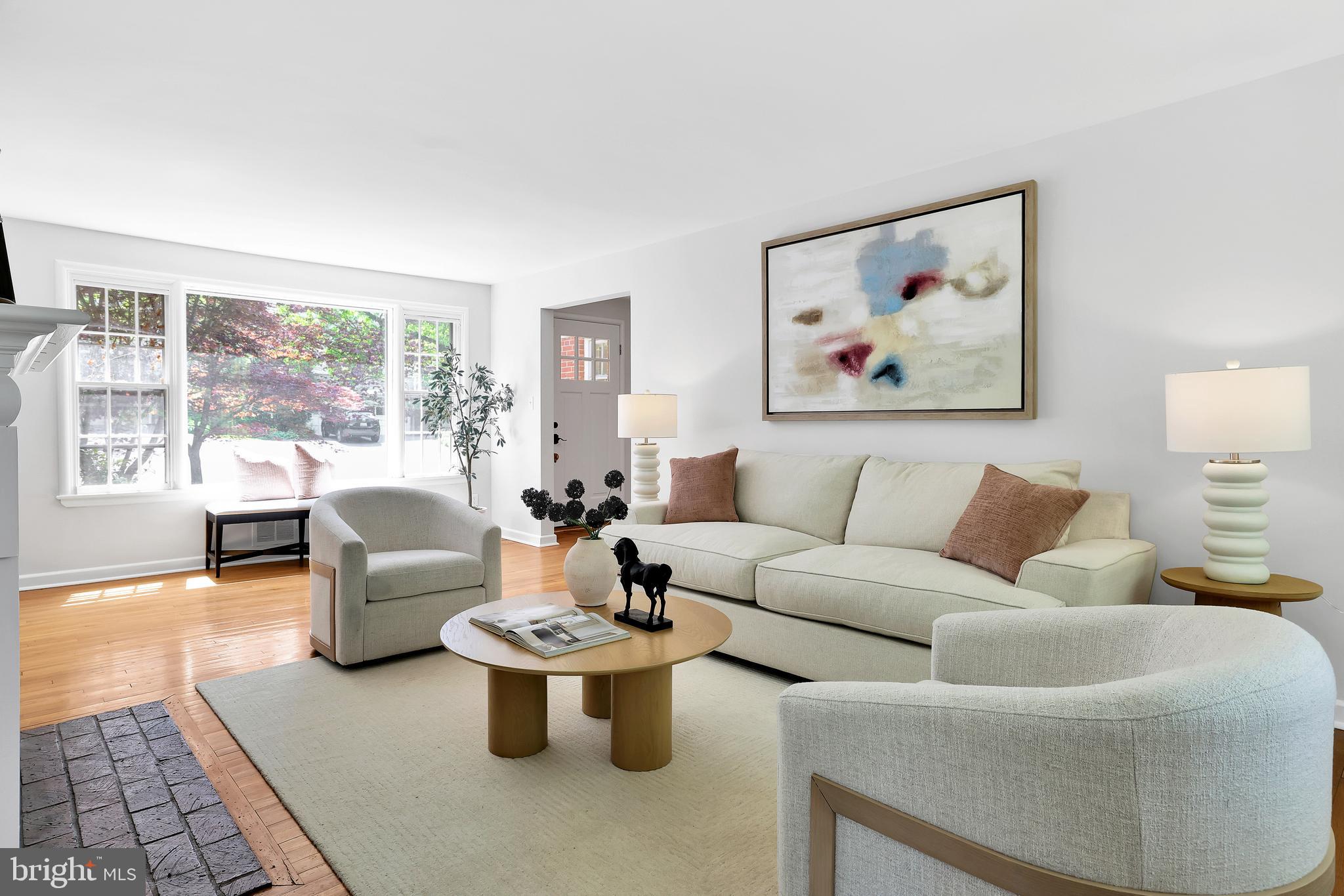 CHEVY CHASE - Residential
