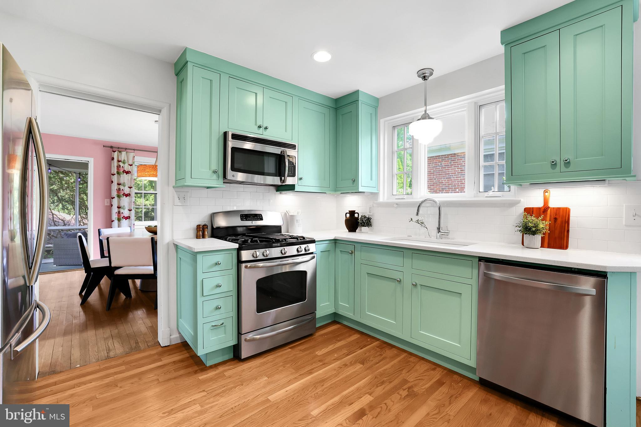 CHEVY CHASE - Residential